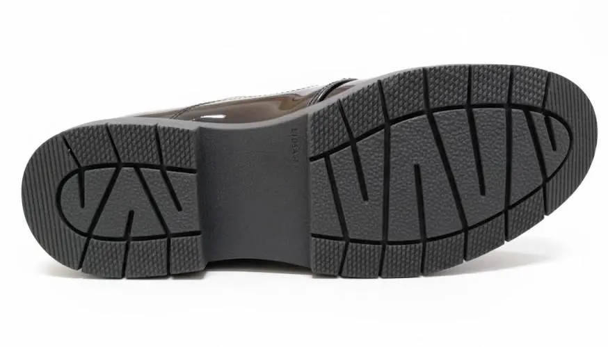 5870 Charol S madrid Suela.webp